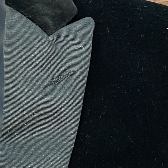 John Varvatos Boys Velvet Sport Jacket Size 14R - Picture 4 of 7